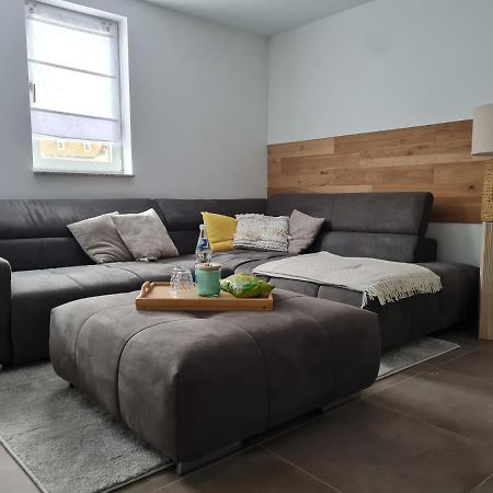 Meet & Greet Am Radfernweg E-Bike Modern Apartment Erfurt Ngoại thất bức ảnh