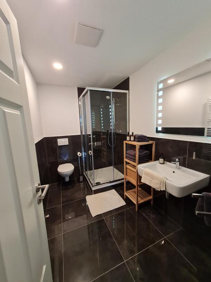 Meet & Greet Am Radfernweg E-Bike Modern Apartment Erfurt Ngoại thất bức ảnh